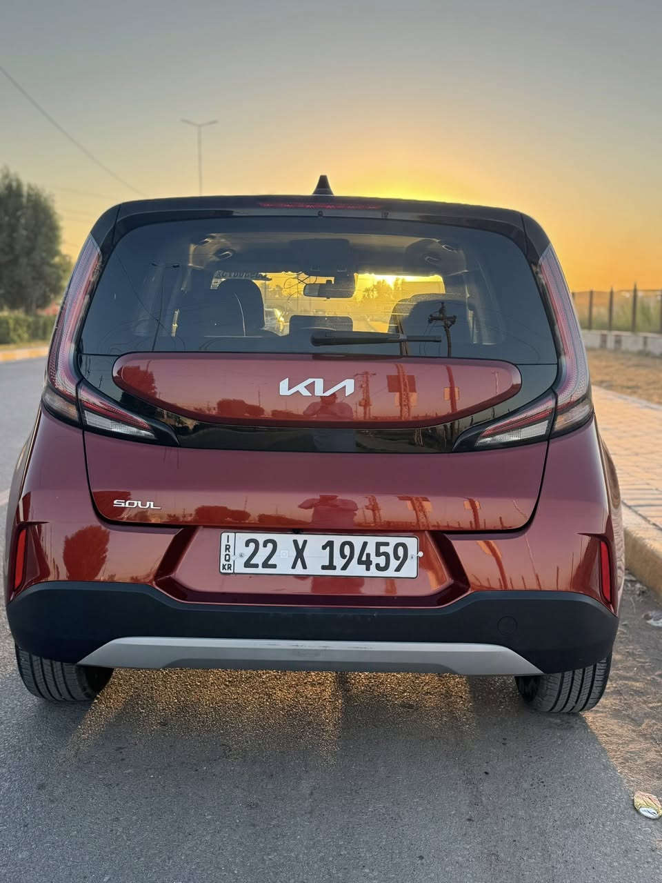كيا صول موديل 2023 للبيع 
فوووول مواصفات
شاشة كبيرة 
حساسات امامي خلفي 
كاميرا خلفية 
وضعيات قيادة رياضي 
مثبت سرعة 
قيادة ذاتية 
وبعد مواصفات 
لون مميز مشمشي 
على وضع الشركة فوووول نظافة 
حادثها دعامية وراجعة نفسها فقط يعني مكفوووول من التبديل 
رقم أربيل 

ماشية 3 ألف ميل فقط يعني زيرو 
للتواصل الاتصال ***********
او على الخاص
