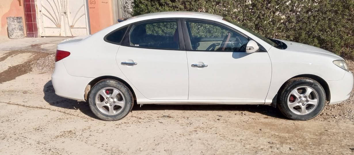 اسلام عليكم ورحمه مكلف بالنشر مكلف بالنشر
النترة خليجي 2011 سيارة واحد على واحد مابيهة نقص برغي فقط السيارة ما مسجلة عابرهة التسجيل يعني
(ابيع  كوم حديد)السيارة مكفولة من السرقةو العشائر  والكص مكان السيارة صلاح الدين سامراء 
***********
السعر 53وبيهة مجال قليل (أو مراوس حسب القناعة )
