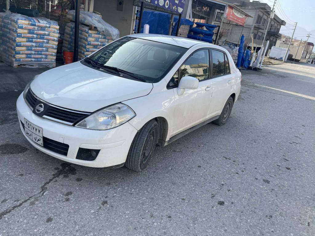 ڤيرسا موديل ٢٠١٠. سپي 
 يه ك بار جه و دو په له ي. بيوه.   گيرو مه كينه به شه رت.   نرخي ٩٠گه لاو محامه له     زماره موبايل.  *********** رانية, السليمانية
