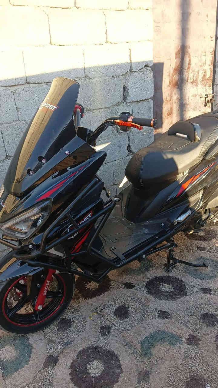 دراجه للبيع 900 وبيها مجال ***********
