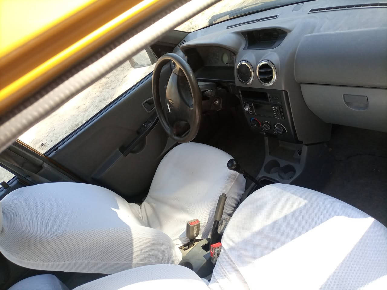 سياره سايبا موديل 15 رقم بغداد تحويل اخوان سياره مال جناي سياره كفاله بسد عدا الخملغ الخلفي بي طخه حداديه وكير مكفول بس المكينه بيه اسم تبخير سعر 30 وبيها مجال مكان السياره بابل رقم الهاتف ***********
