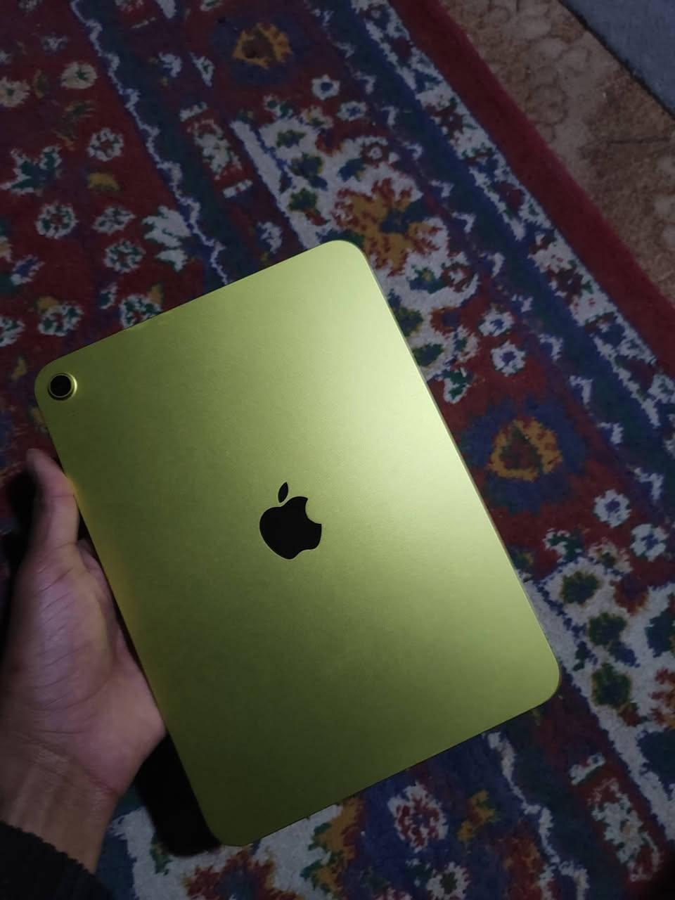 اايباد 11 معالج.A16 .ذاكره 128 ايباد استعمال شخصي مستعمل اقل شهر نضافه 100.. بطاريه 99 الايياد شخطه ما بي  سعر 475 بي مجال بصيط. مكاني بغداد   الرقم ...***********
