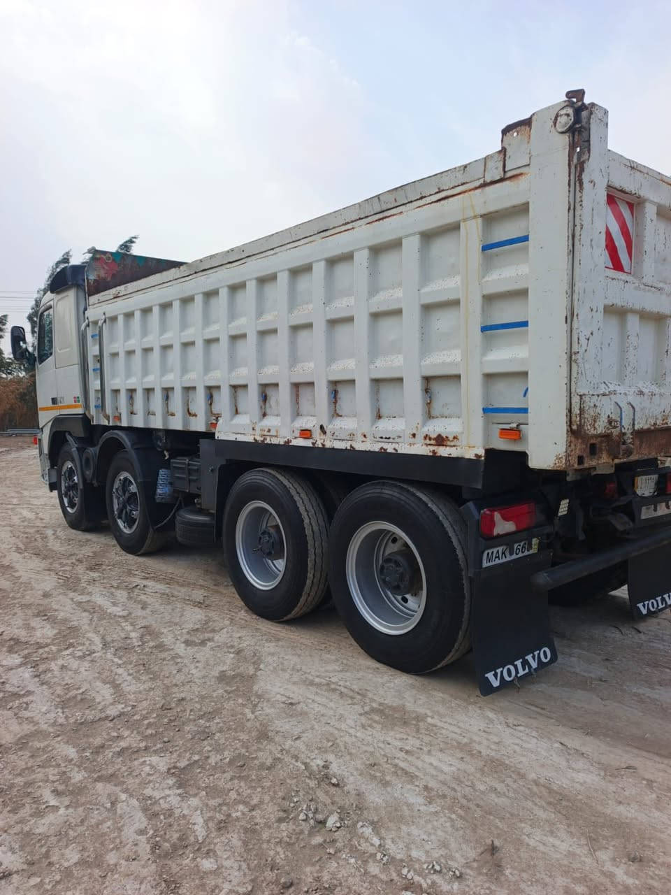 للبيع فالفو عكرب بلادي مجموعه النكي كير 3ب3 مكينه 420 رقم قادسيه شاصي مكفول مكان صويره ***********
