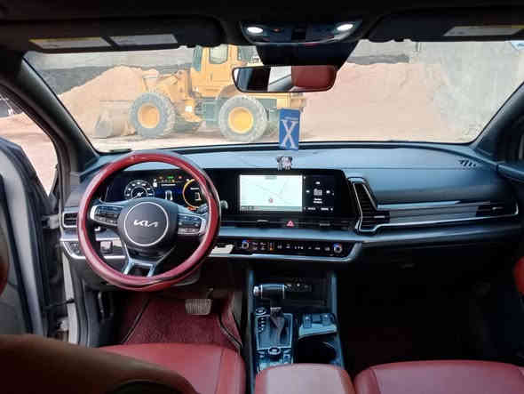 سبورتج 2023
رقم بغداد
المواصفات
1بانوراما
2 بصمه ابواب وتشغيل وصندوق
3 جنطه كهرباء
4 شاشه كبيره ايباد عل طول دشبول 
5لدات نهاري هيلوجين
6كراسي جلد
7كراسي كهرباء 
8تحكمات فول 
9 ويل ١٩
10 ترحيب عند الاقتراب
11شاحن واير ليس
12هند بريك بصمه
13اوتو 
بغداد الدوره 
السعر 240 وبيها مجال قليل 

الاستفسار ***********
