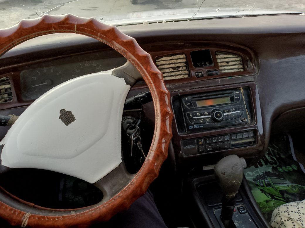 السلام عليكم بطه للبيع محرك وكير نص نضافه حداديه نضيفه نقص تبريد ضربه جنطه خفيفه رقم انبار راعيه بال كوت موديل 92
السعر 40     رقم المبايل ***********
