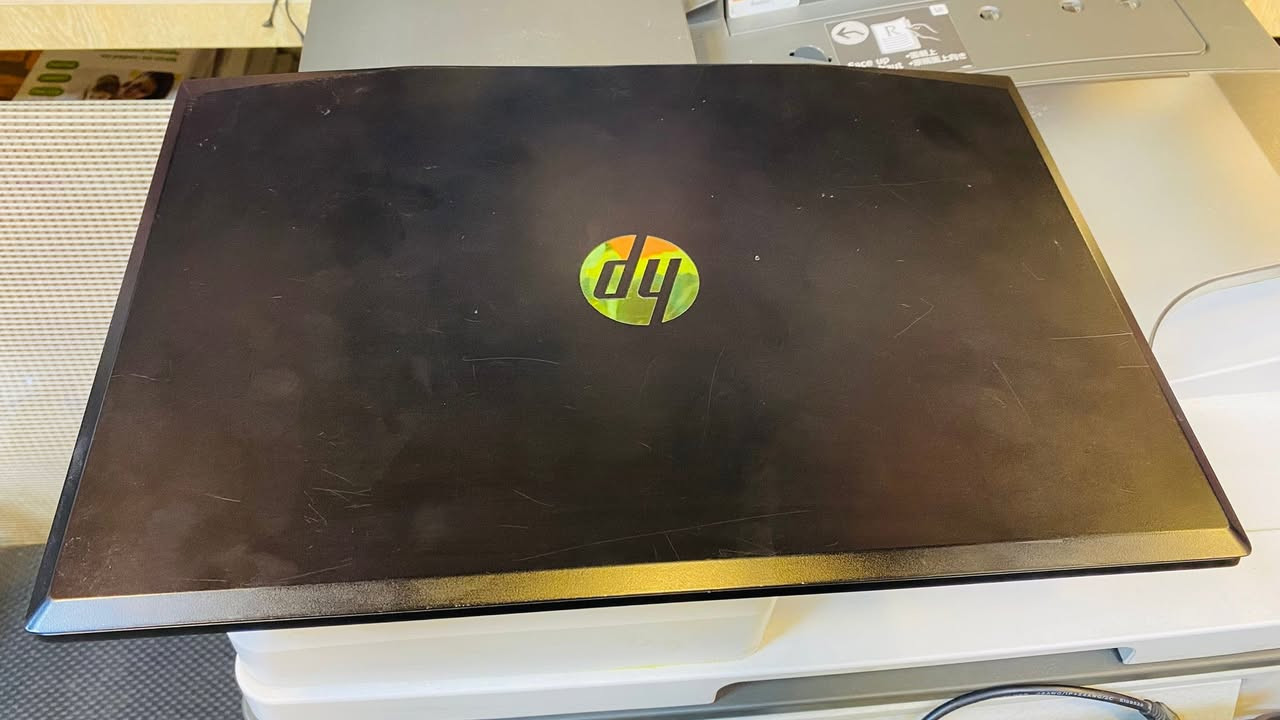 بسم الله وعلى بركة الله
لابتوب جيمنج hp
Hard 2TB
Ram 32GB
Gtx 1060ti 4gb
لابتوب نظافتها موضحة بالصور
كاملة وجاهزة ألعاب مونتاج


**إذا كنت صاحب هذا الإعلان وتريد حذفه لأي سبب، رجاءا أرسل رسالة إلى الدعم الفني**