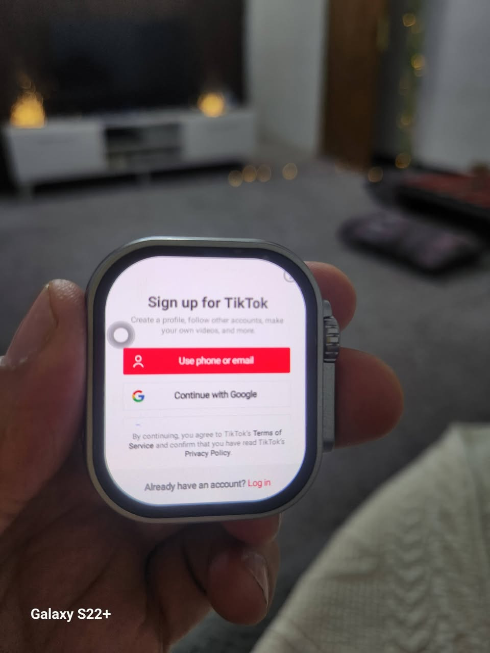 ساعة فول واحد من لى واحد
ذاكرة 256 عشوائي 32
سيم كارد
كامرة
شاشة اوملد
تشغل كل تطبيقات التواصل الاجتماعي
يم اعلى سعر ابيع


**إذا كنت صاحب هذا الإعلان وتريد حذفه لأي سبب، رجاءا أرسل رسالة إلى الدعم الفني**