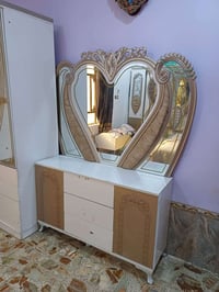 غرفه تركي نضافه فول واحد عل واحد شرط نضافه سعر ٤٥٠ بيها مجال 078332489...