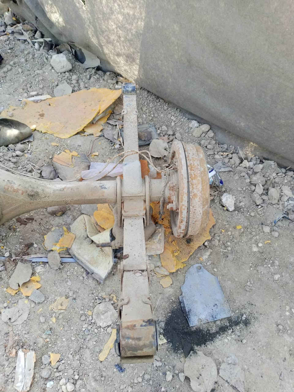 اللبيع شرط شقل مكان الفضليه ***********
