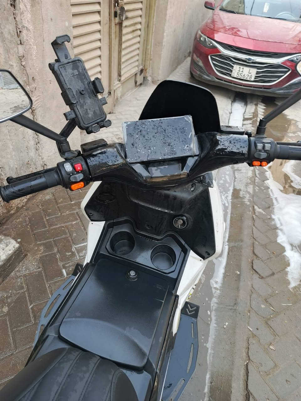 السلام عليكم دراجة شحن ليو 300  سعر مليون  و ٣٠٠   ***********
