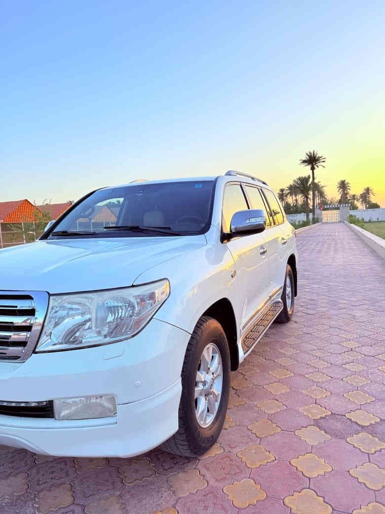 سلام عليكم
للبيع 

لاندكروز 2011ستينيه لاصل 
6سلندر /رقم بغداد بسمي 
فول مواصفات 
موقع سياره بغداد بسمي 
مكفوله من الضربه والصبغ والتبديل فقط بارد مكانين 
موضح بل سونار 
كير مكينه تبريد تايرات كفاله 
سونارمرفق مع منشور 
الشراي يتصل ويدلل
وتساب. ‬ ‭0790 650 0132‬
سعر سياره 34الف وبيهه مجال
