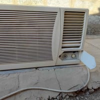 ل سلام عليكم... مكيف طنين ونص .(T3) يعني يتحمل درجات حراره عاليه سعر 2...