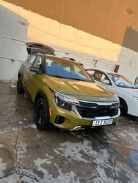 كيا سيلتوس موديل 2024 فئة SX فول مواصفات عدا الفتحه  السياره  رقم  بغد...