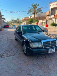 مارسيدس 300e • صبغ عام • النجف حي كنده