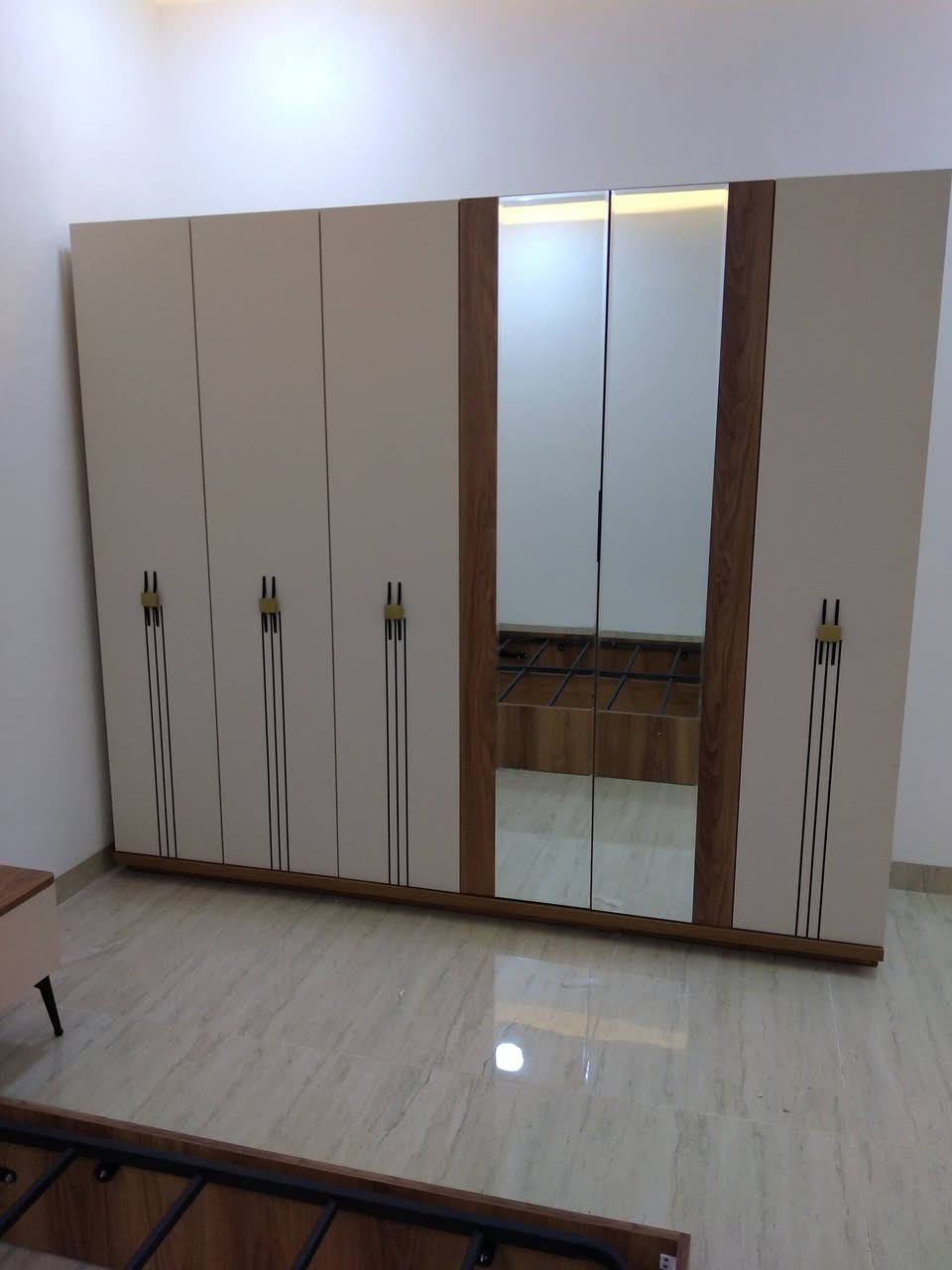 حل وشد غرف نوم التركي والصاج للاستفسار الاتصال على الرقم ***********
***********
