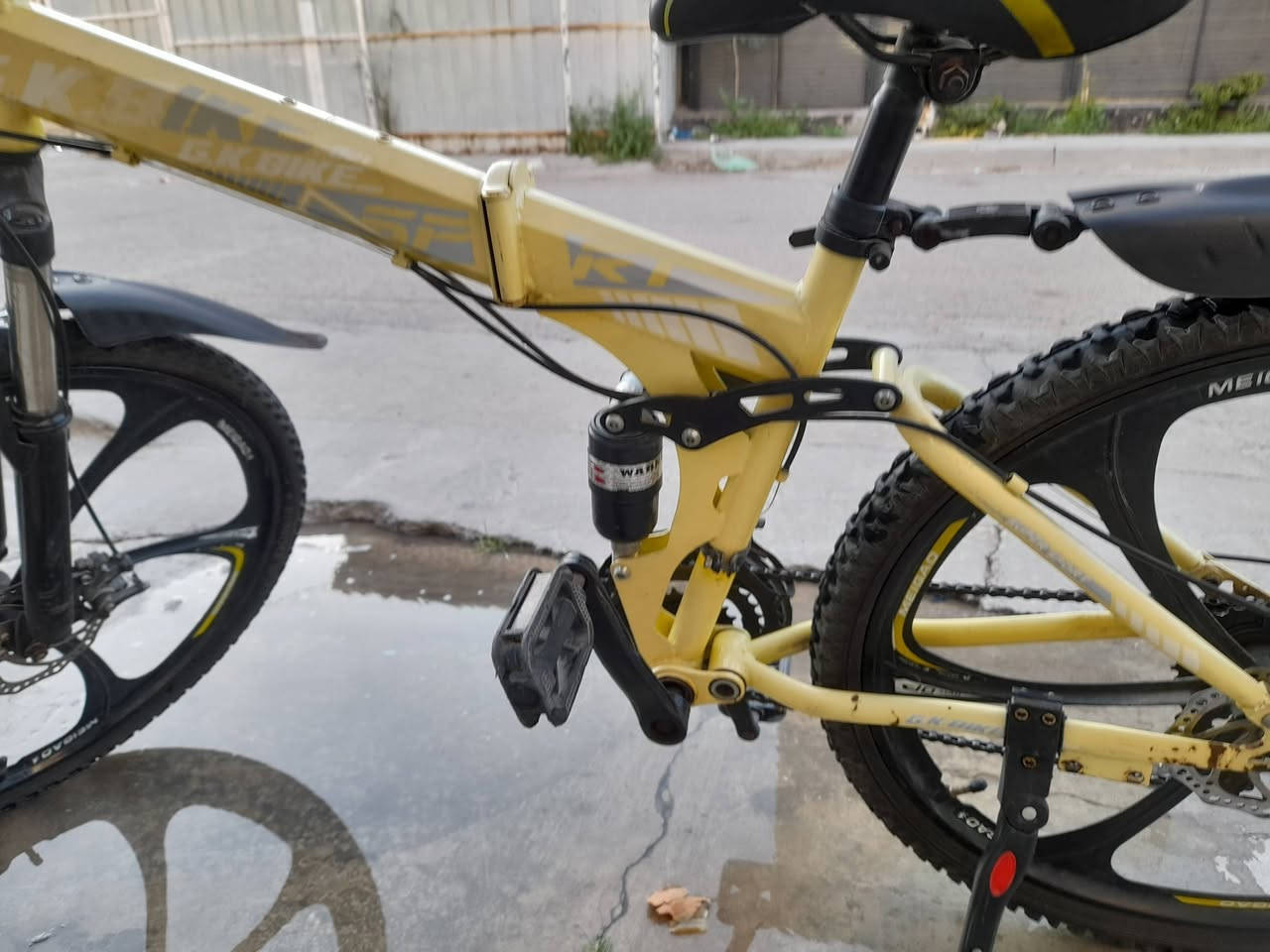 سلام عليكم
بايسكل شركة يوميغ 
قياس :٢٦
كير خلفي ٦ سرعات 
كير امامي ملغي 
السعر:٧٠ الف 
بغداد حي العامل


**إذا كنت صاحب هذا الإعلان وتريد حذفه لأي سبب، رجاءا أرسل رسالة إلى الدعم الفني**