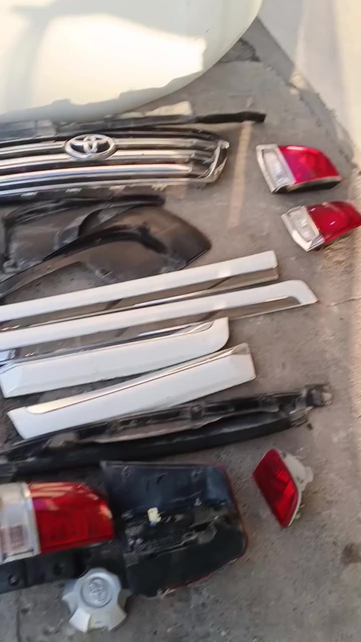 سلام عليكم...اعيد النشر بسبب الوعود اخوان الشراي ليعلق يتصل واني مارجعه ابيع شلع قطعه قطعه مابيع اليستفاد منهن راح اخلي رقمي وبيكم خير وتدللون مكاني كركوك ***********
