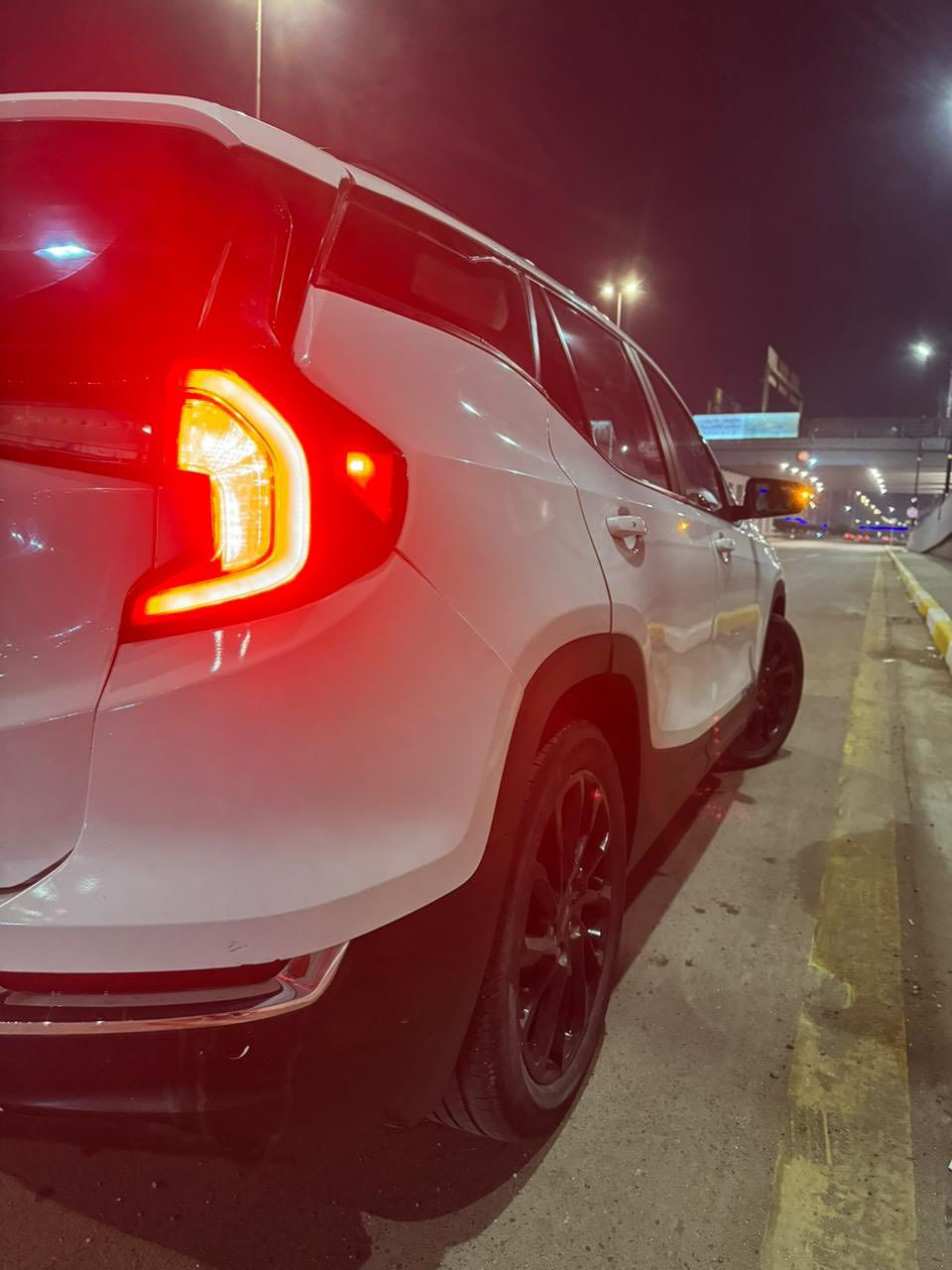 يالله سلام عليكم
الحلال للبيع
GMC-Terrain
موديل2023 وارد امريكي
SLE
بلاك توب
سياره فول مواصفات عدا الفتحة
ممشى السياره :49Mi
مواصفات السياره :
رادار امامي خلفي
حساس خلفي
كامره خلفيه
شاشة كبيرة كار بلي
تحكمات ستيرن كامله
نضام نزول منحدرات وجليد
تحديد مسار كشنات مخمل اسود
سياره بصمة ابواب وتشغيل
جنطة كهرباء
تشغيل عن بعد
مكينه وكير كفاله تامه 
ادامه كامله والحداديه والصدر مكفولات على وضع الشركه مملعوب بيها  
سياره داخله للعراق صارله 6اشهر
سنويه جديده تحويل ثاني يوم رقم بغداد الجديد..
حادث السياره جنطة كلش حلو 
مكينة سياره 1500تيربو مكينه التيران معروفة
مكان سياره بغداد متواجد الحرية او الكراده السعدون
السعر:227ورقة وبيها مجال 
الرقم:
***********
