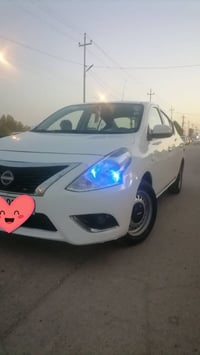 اخوان نيسان صني هنديه بليته الزركه السياره مكفوله من الصبغ ول ضربه يعن...