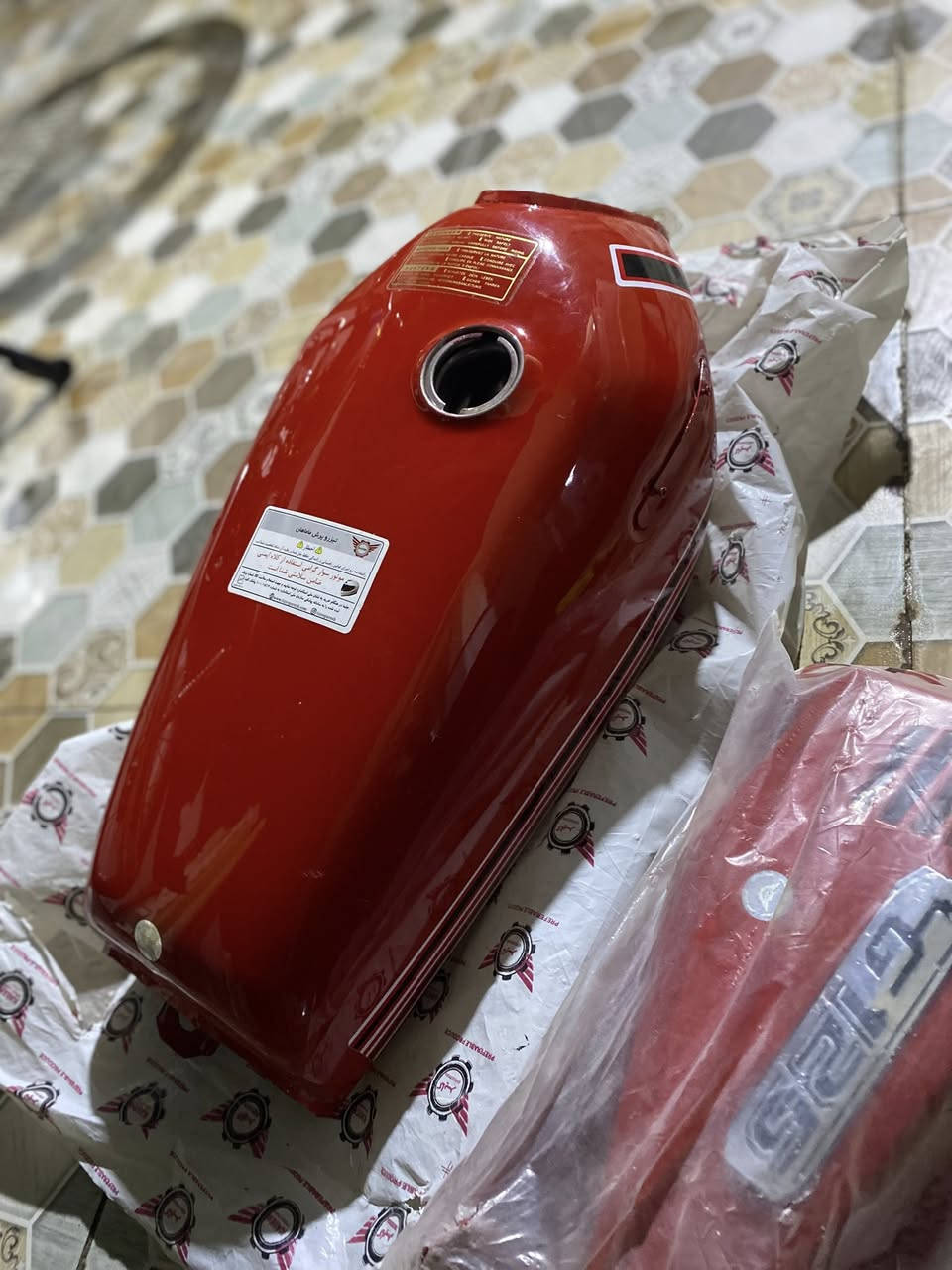 سلام عليكم
غراض نامه جوه سوك للبيع جدد ما مسخدمات ابد بعدهن ب جيس 

التانكي ينباع ب 25 ب 15 قفل

الدبلات ينباعن ب 23 ب 15 قفل 

مكاني ديوانيه عفك 

*********** 📞
