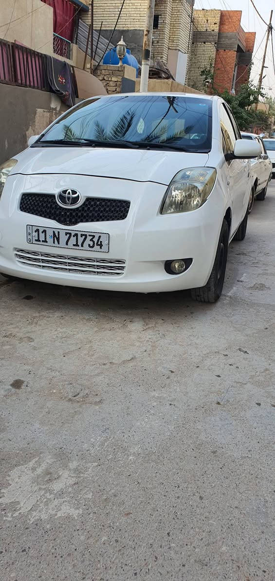تيويتا يارس 2008 خليجي
محركها 1500
بيها اربع قطعه صبغ كير ومحرك مكفولات تبريد شغال
سياره خير من الله
سياره باسمي ثاني يوم تحويل سنويه تنتهي بشهر ال10 و هزه بشهر ال11 
مكاني بغداد الدوره رايدها ب70ورقه وبيها مجال بسيط
***********
