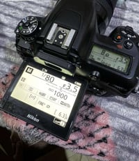 كاميرا نيكون 7500 حاله جيده نضيفه زلق مابيها تصوير فول 4K باقي التفاصي...