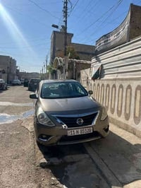 نيسان صني للبيع موديل 20 ماشية 91 الف   كير ومكينة مكفولات بيها كم قطع...