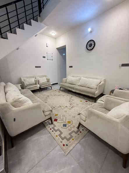 🏠 / دار للبيع مساحه 100م طابو زراعي سند 25

                 واجهه 5م / نزال 20 م 

🧱 بناء حديث درجه أولى/

                   

الطابق الاول/ مطبخ . أستقبال . غرفه  . هول . مجمع . صحيات .  صحيات 

الطابق الثاني/ غرفتين.كلدور. مجمع صحيات 

🌏 الموقع / نادر الثانيه كراغول فرع سكلة صدام ع تبليط 

#السعر/خاص

للأستفسار أكثر مراجعة مكتب 
#مكتب_مسار_الهيبه للمقاولات العامه والتصاميم الهندسية 
***********
