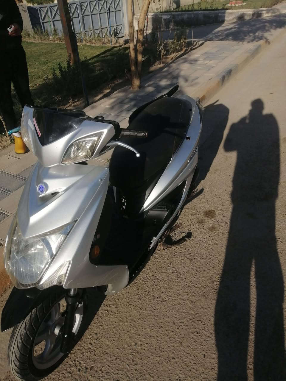 سلام عليكم دراجه للبيع سكنس لد معلكه ولفات ابيعه ع حطته نقوصاته قبق هندر او ترايش السعر ٦٠٠ وبيه مجال *********** متواجد واتساب
