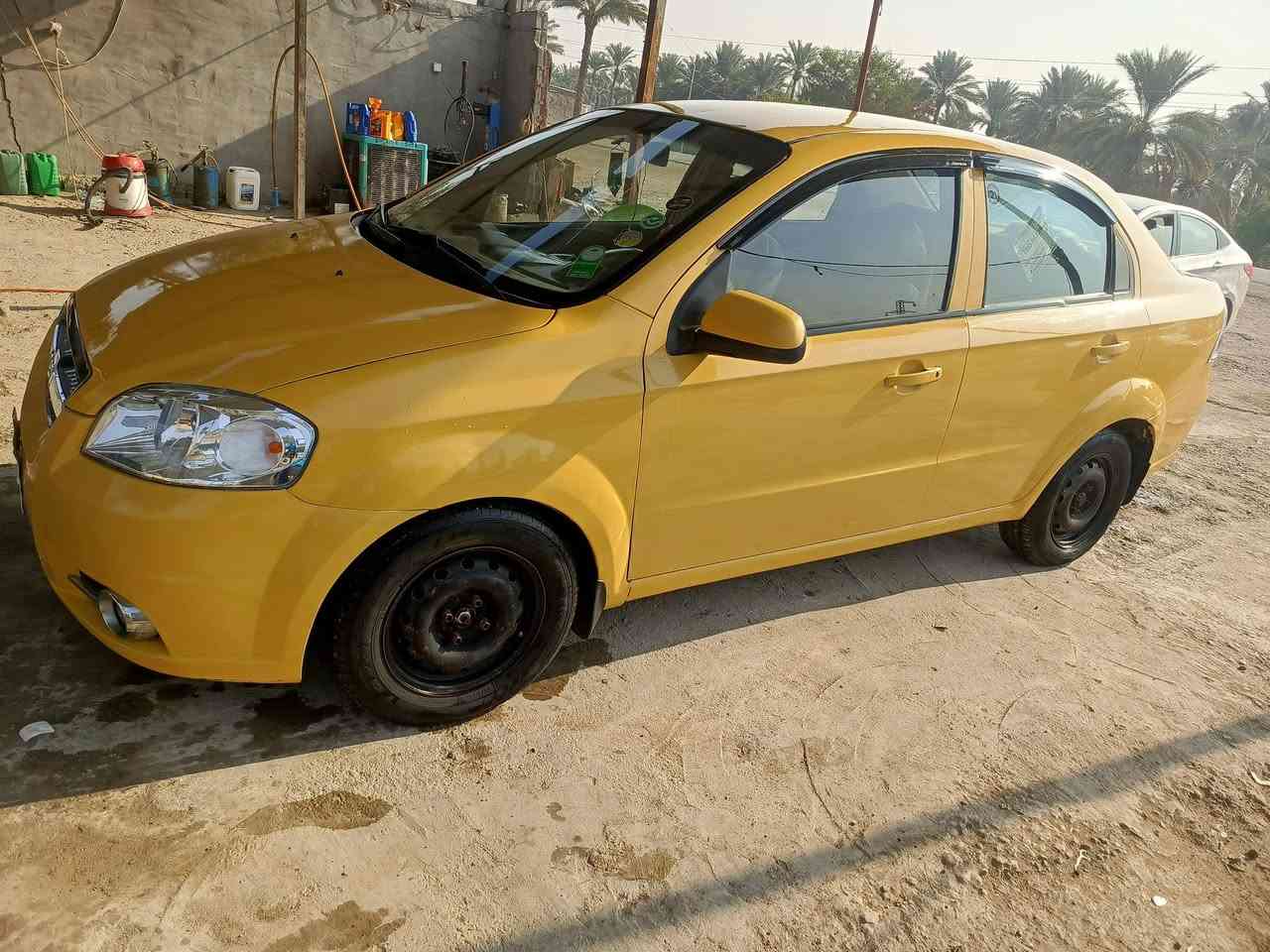 سلام عليكم  افيو 2010  خليجي رقم بابل محرك  مفتوح  كير اوتو  مصفره هيئه وغرامات   اصل ابيض ومصبوغه صفره سياره جاهزه  من كلشي مكاني حله ناحية النيل سعره 61 وبيه مجال الاتصال عل رقم *********** ابو فاطمه
