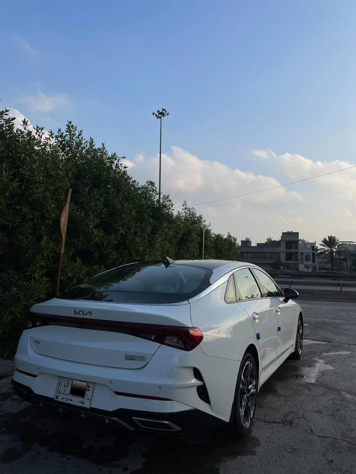السلام عليكم K5خليجي موديل ٢٠٢٣
(شركه دوليه) فول EX كفاله عامه 
محرك ٢٠٠٠ دوش
دعاميه شكل رياضي
بانوراما
بصمه دخول ذكي+تشغيل عن بعد
لايت زينون ثلاث عدسات
كشنات جلد
كشن خزن ميموري
كامره دواره
مري كهرباء شفط+قلاب عند الرجوع
شاشه تدعم Apple carplay+Android Auto
ويل قياس 18
قطعتين تبريد
AUTO HOLD
خمس وضعيات قياده SMART+ECO+COMFORT+SPORT+CUSTOM
شاحن وايرلس
تحكم ستيرن
مثبت سرعه
صندوق كهربائي عند الاقتراب
ماشيه 42الف كم
السعر 232
***********
