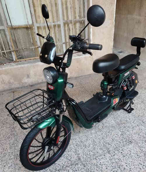 دراجه شحن للبيع
دراجه جديده اخت الزيرو استخدم قلبل كانت متروكه

محتاجه فقط تبديل بطاريات

حجم/20

اربع بطاريات

مابيها اي نقص او عطل
السعر/200

مكاني بغداد حريه

***********
