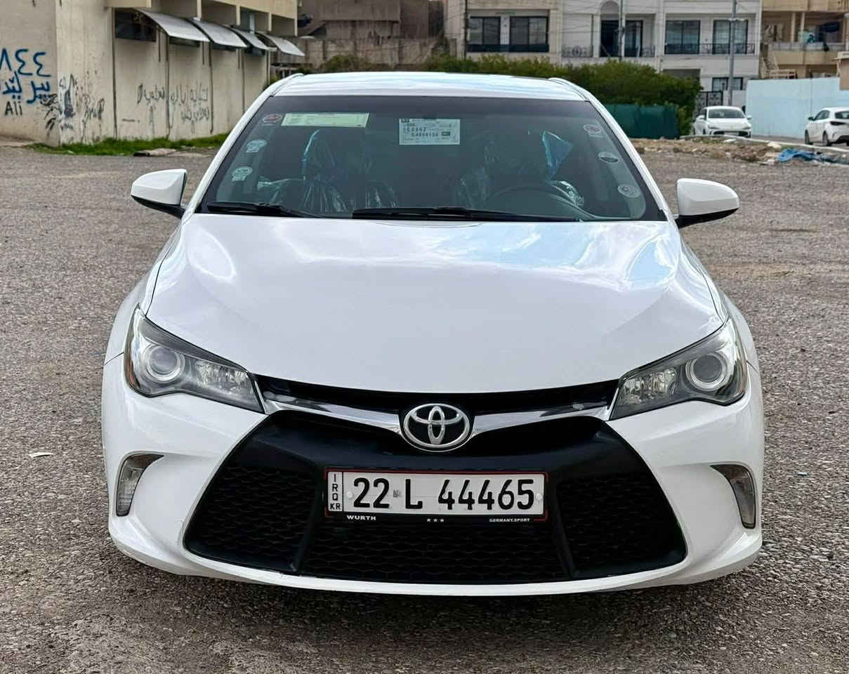 CAMRY  modil 2017 SE
‎*********** خط اسيا
 *********** خط كورك
لون ابیض سلجی ،ماشیة 92000 الف، 
سعر : 162  $ شویە بی مجال
حجم محرك 2500 - 4 سلندر
واحد جاملغ خلفي وشبر باب صبغ 
سنویە جدید حتــــي2028
نفس يوم تحويل شرط

‎مواصفات أمريكي 
 كشن جلد وكشن كهربائي
لايتات زينون وكاميرا و فوليوم و تحديد
سرعه و بلاجتكتور ونظام Eco 
‎تحکمات ستیرن
‎
‎گیر محرک تاقم صدر تاقم ایطارات کل جدید سیارە مابی ای نقص
 *********** واتساب
***********
مكان سيارة اربيل
