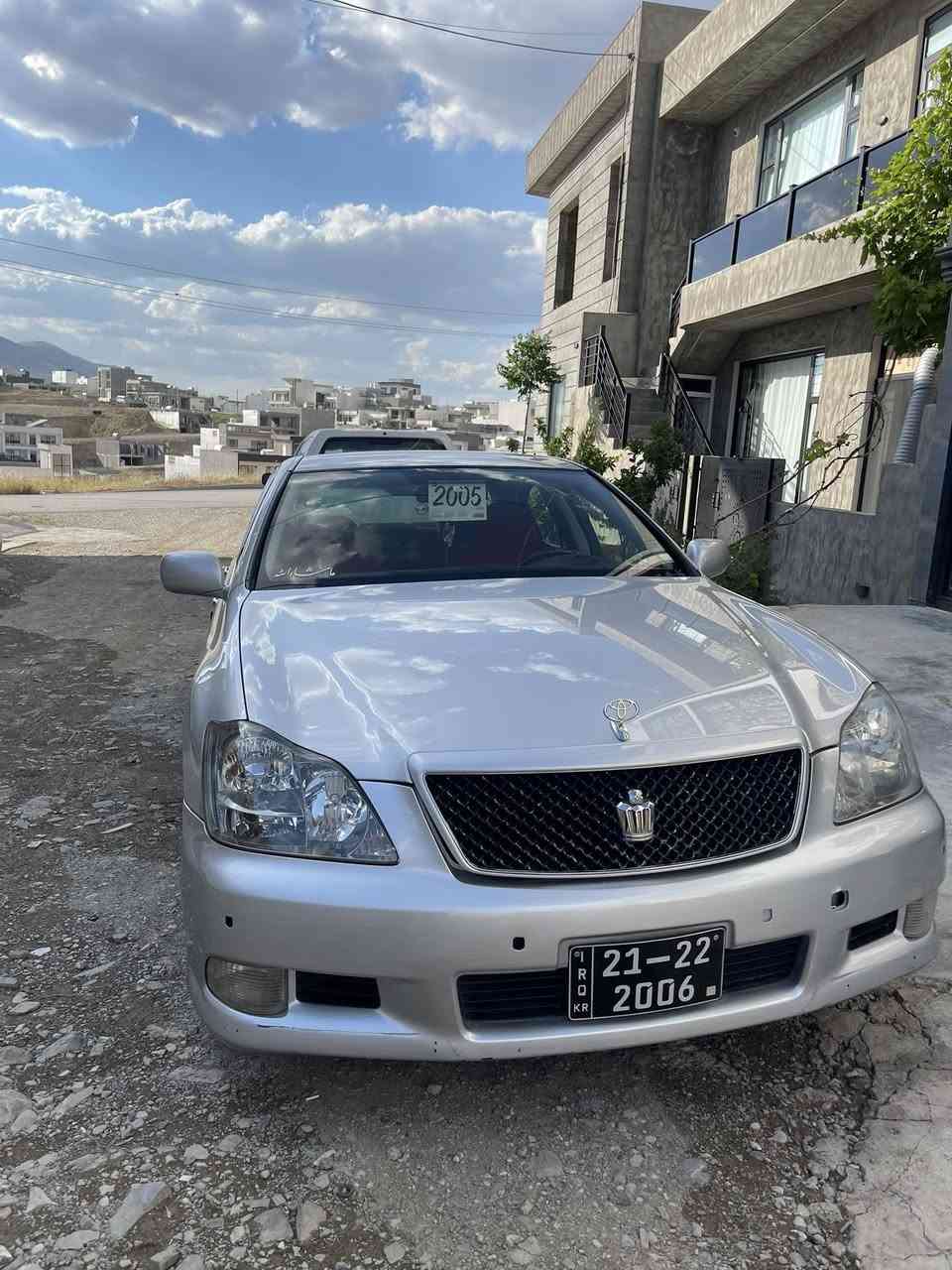 بەناوی خوای گەورە
شاهینە بڕاوە سپۆڕت ٢٠٠٥  بێدوکەڵ دەعامی پێشەوەی کراوە بە ٢٠٠٧ گێڕو مەکینە بچوک کەم مەسرەفو زۆر بەقوەت ٣ دوگمە ناو ڕەشی ساج سور  بەسمە ڕەش شاشەو کامێرا و حاسەیە ئاوێنە شەفت و کارەبا و هیتەرە لایت ناوچەی کوێر دوکوشن کارەبا تەحدید سورعە بەسمەی هەرچوار دەرگاکەی ئیشەکات مەزبوتە تەبرید ساردو گەرمی لەگەڵ سویچ برێکی بەسراوە کامل کارەبایی ئیشەکا کامل مەسرەف کراوە ڕۆنی مەکینەی تازە گۆڕاوە هایدرۆلیکی گێڕی تازە گۆڕاوە تەقەو ڕەقەی تیانیە  جامی پێشو دوای هەڵگیراوە  گێڕو مەکینەی مەزبوتە بەشەرتی فەحسو ترایی چرکەی تیانیە ماشەڵا گۆڕینەوە ناکەم تەنها فرۆشتن سعری٥٠گەڵاو مەعامەلە
ناونیشان سلێمانی ***********
ئەدمینی ♥️
