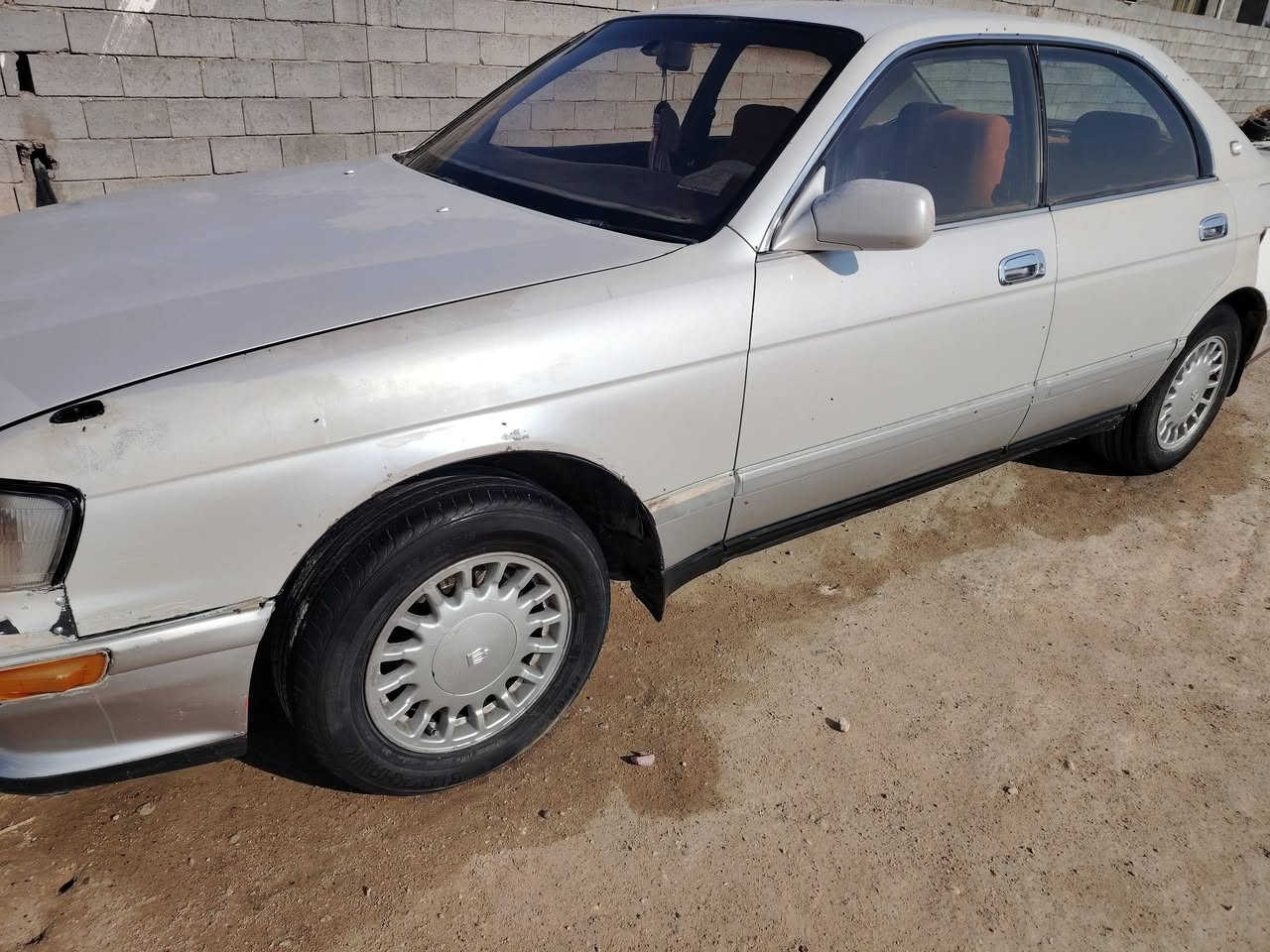 للبيع بطه موديل 1993 منفصل رقم انبار  محرك جديد تخم تاير صدر جديد مكفوله من صبغ فقط بس جاملغ السعر 53 بيه مجال ترهم دين  المكان الكرمه الشهابي الشراي يتصل فقط ***********
