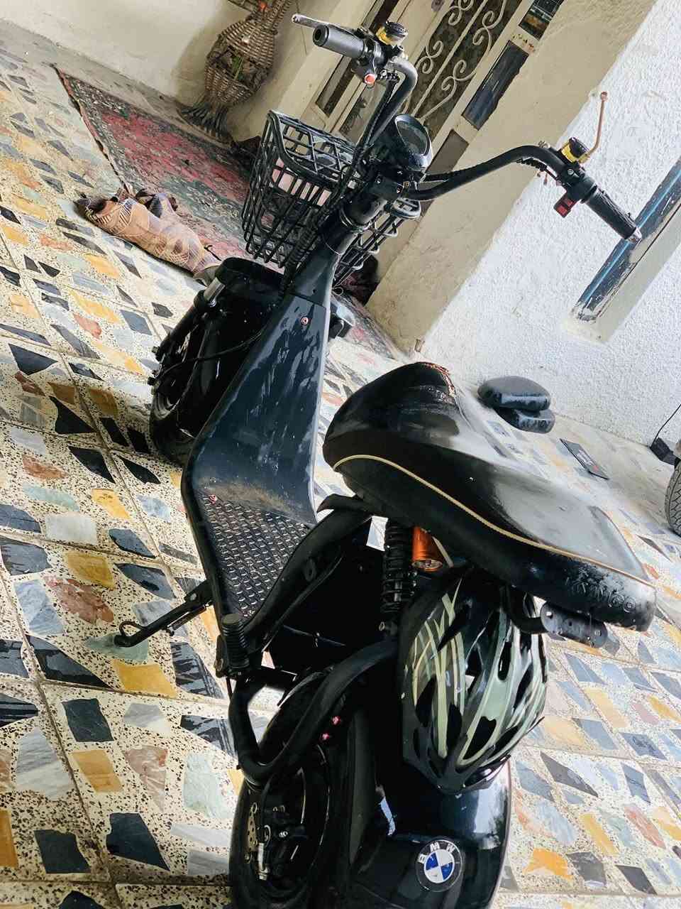 سلام عليكم دراجه شحن للبيع دراجه جديده ونضيفه سعر 350 وبيهه مجال مكاني بغدادشهداء البياع رقمي ‭0777 963 2183‬
