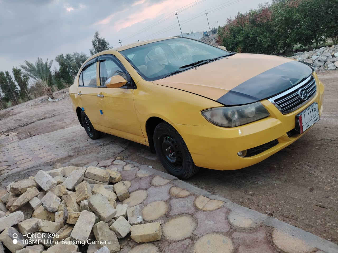 سلام عليكم اليفان 2011 سياره معمره خياسات فقط بدون اي ضرر او ضربه كهربائيات كله شغاله كير عادي مكيه الف وثمنميه جديده شاشه سمعات حداديه جديده تخم تايرات جدد دواخل حلوه مثل ما بل صوره خط وبحث جدد  تحويل شوكت متريد صاحبه حاضر العنوان الشطره *********** سعر 29 وبيه مجال قليل
