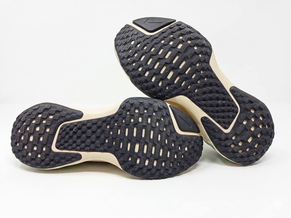 nike invincible zoom x
قياس41


**إذا كنت صاحب هذا الإعلان وتريد حذفه لأي سبب، رجاءا أرسل رسالة إلى الدعم الفني**