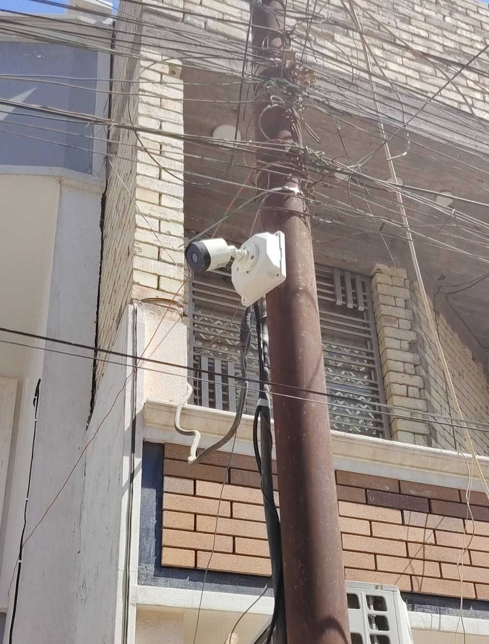 تم بحمد الله عمل ادامه لمنظومة كاميرات مراقبة لشركة دهوا بدقة 2 ميكا
مكان العمل / الدوره _ حي الشرطه 

-----------------------------

مستعدين لتجهيز وتنصيب جميع كاميرات المراقبة  كافة المواقع( منازل _ محلات _ شركات )  للاستفسار يرجى مراسلة الصفحة
أو الاتصال على الرقم التالي :
***********
***********
قتيبه الشمري 

العمل داخل بغداد فقط
