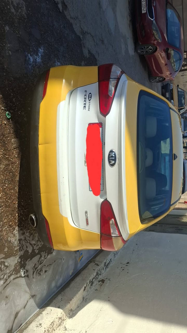 السلام عليكم
للبيع موديل ٢٠١٥ ولتفاصيل بلصورة


**إذا كنت صاحب هذا الإعلان وتريد حذفه لأي سبب، رجاءا أرسل رسالة إلى الدعم الفني**