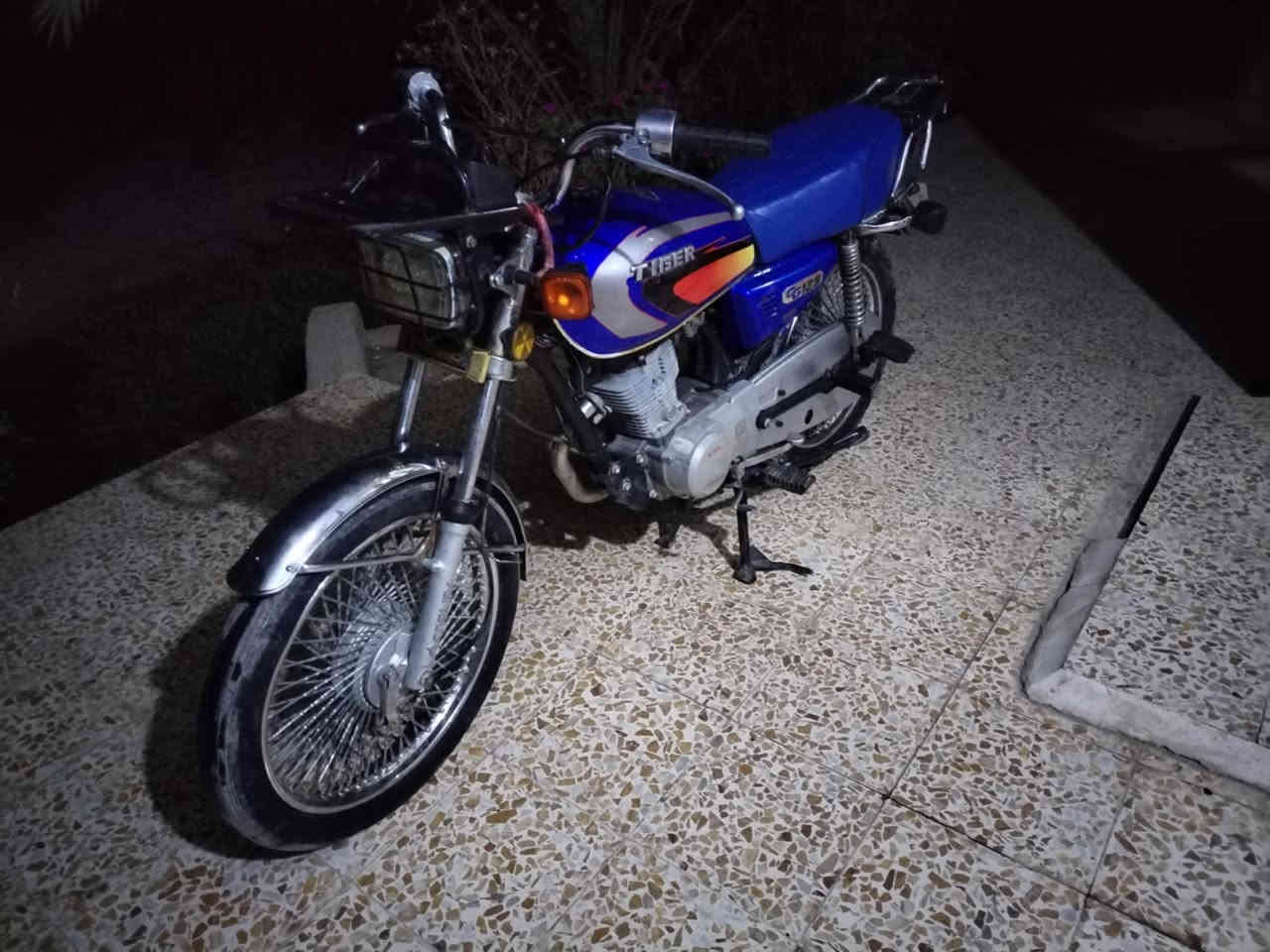 السلام عليكم تايكر 2021 محرك مفتوح كهربائيات شغاله السعر 375 المكان قاطع السبعاويين قريه تل اشعير للستفسار ***********
