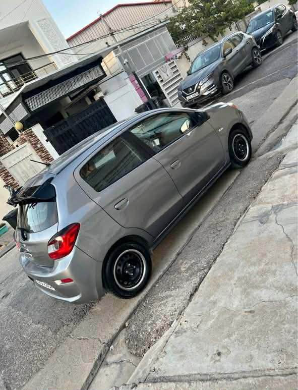 ميراج ٢٠٢٠ 
بێ بۆياغ 
٢ شوينى تعديله
٦٥ هەزار رۆشتووه
زۆر جوان و خاوێنە
 *********** رەقەم تەلەفۆن أربيل, العراق
