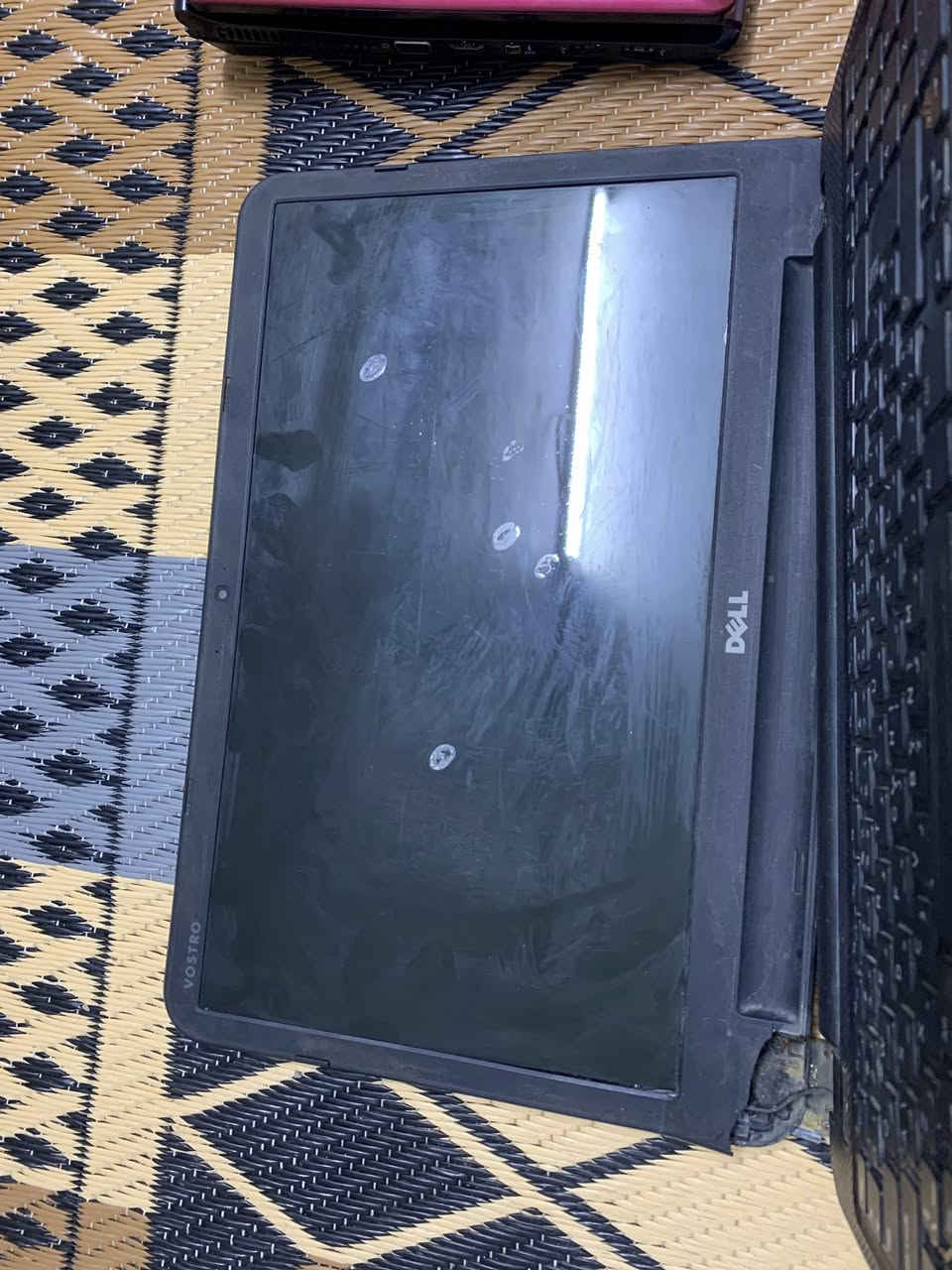 للبيع 6 لابتوبات ابيع فحم سعر القطعه 25 وموجود توصيل لجميع المحافظات العراق التوصيل 5


**إذا كنت صاحب هذا الإعلان وتريد حذفه لأي سبب، رجاءا أرسل رسالة إلى الدعم الفني**