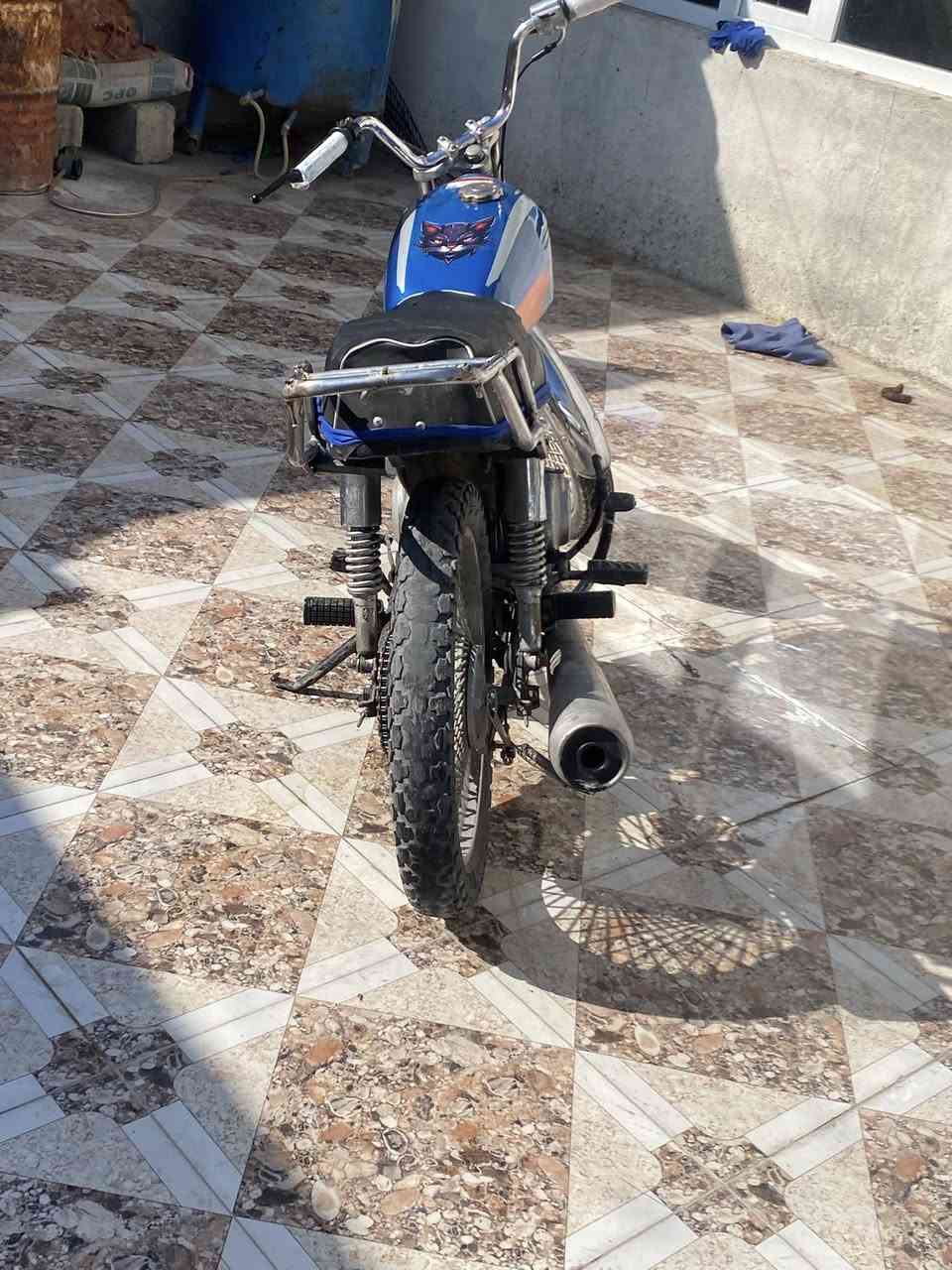 دراجة للبيع موديل 17 شرط النظافة أربع قير محرك نام Pro الدراجة باسم مبدل بها والفواد السعر 225 وبيها مجال***********
