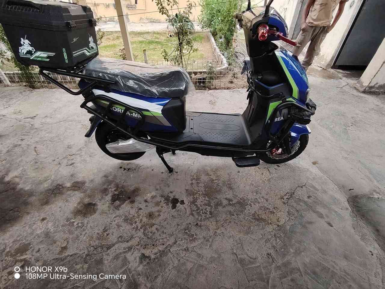 دراجة شحن سكنس للبيع
مواصفات/...💫

1. MP3 بلوتوث💯

2. مانع سرقه 💢

3. دبل اشاره 💥

4. تحكم عن بعد 💥

5. تشغيل ذاتي 💯

6. + لايت كدام و وره 💯

7. تايرات جدد💢

8. 💫 بطاريات ع فحص فول 

9. 💥 مستخدم قليل 

10  الماطور كامل 💢

11. شركه كوري ام ار 💯💯💯💯💯

12 كلشي شغال بي  🏷

_ _ _ _ _ _ _ _ _ _ _ _ _ _ _ _ _ ...

ملاحظه/ 🖐👉

               💢الماطور مستخدم  💢

السعر  《 725 》بي مجال اذا شراي 💸

للاستفسار أكثر 《خاص》📩

***********
