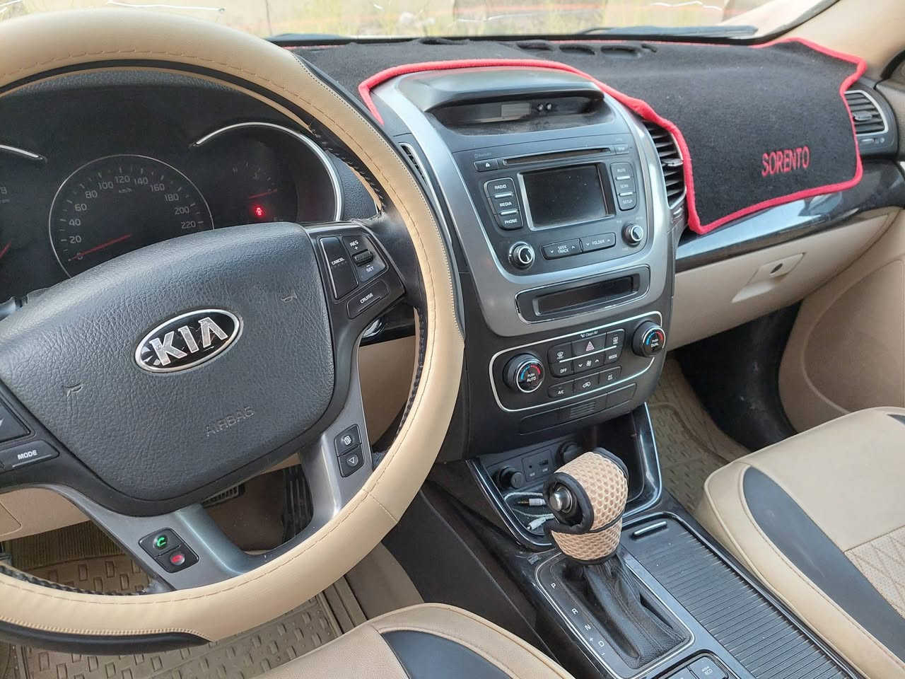 البيع سورنتو فول ماعده بنرامه سياره جاهزه سته سلندر السونار كدامك محرك مفتوح كازكيت السياره مال جناي اذا اكو مراوس حسب القناعه إلنترا العنوان بغداد بسمي *********** السعر ١٨٠وبيه مجال الطيبين  الدولي شبيه سونار كدامك وبيع عل سونار الموجود
