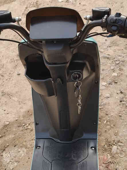 .سلام عليكم دراجه شحن نضيفه  فول مواصفات بيه نضام سرقه  وعلى البصمه. مكاني بغداد الدورة  رقمي متواجد وتساب وعلى رقم ثنينهم ***********
