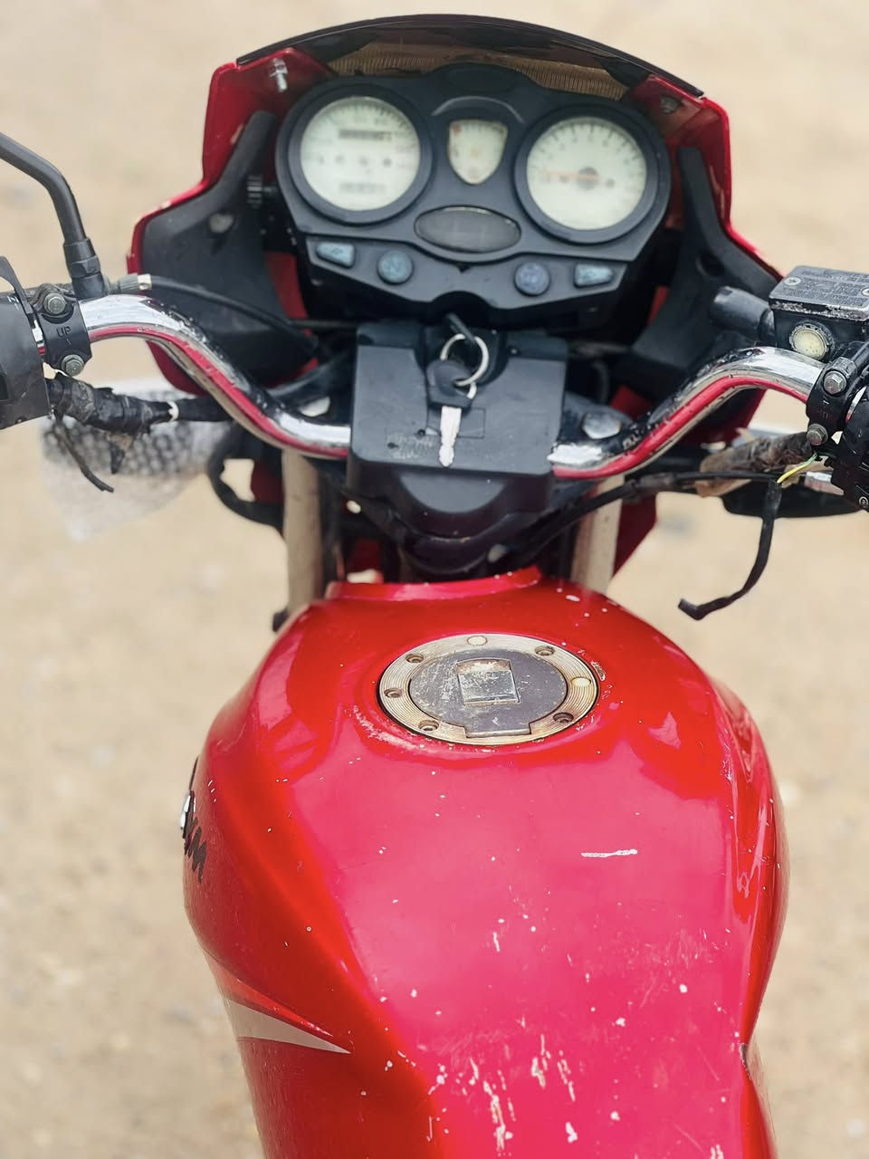 البيع سايم موديل١٧وراق كامله رقم الهاتف ***********
