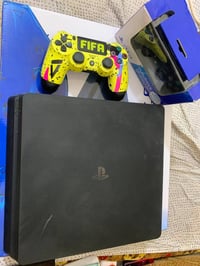 بلي ستيشن 4 سليم • PS4 Slim مهكر • بلايستيشن ٤ مهكر • بلي ٤ ٥٠٠ جيجا •...