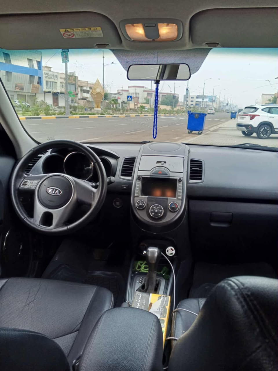 كيا صول 2013 ادوات كصه جنطه فول مواصفات ماعده الفتحه حساسات امامي خلفي رادار شاشه وكامره لايت زنون للبيع او المراوس حسب القناعه سعر 55 وبيه مجال قليل سنويه 2027 ارقام اصليه متؤمه وجاهزه للتواصل على رقم *********** علما ان السياره بالبصره
